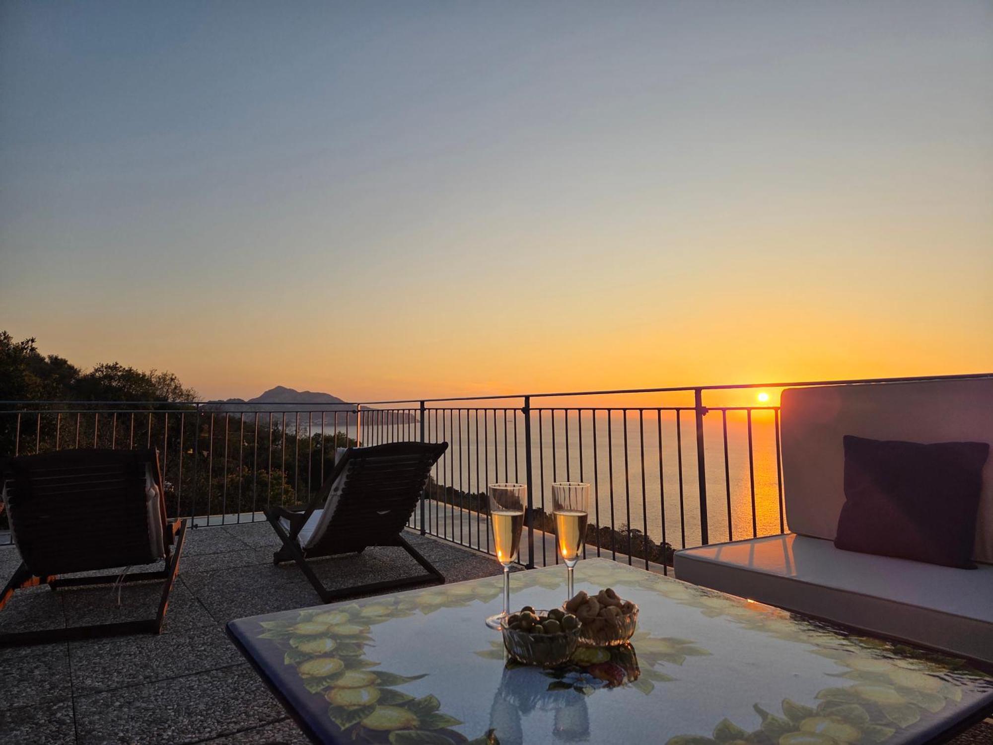 马萨鲁布朗斯Sun & Relax, Relaxing Location With Seaview别墅 外观 照片